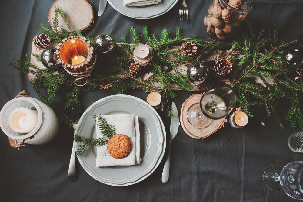 Dekoracje stołu na Święta Bożego Narodzenia – pomysły i inspiracje –  Artykuły – Dommania