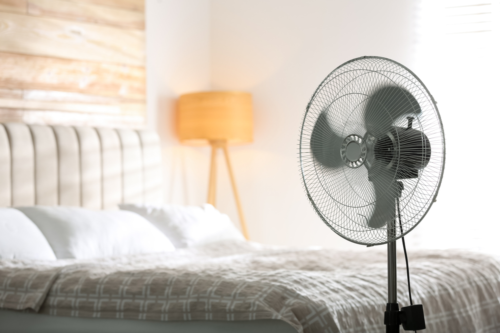 Вентиляция и охлаждение помещения.  Как справиться дома в жаркую погоду?