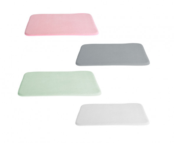 Miękki i delikatny dywanik łazienkowy z mikrowłókna.