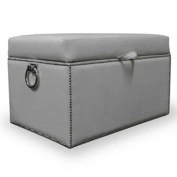 Elegancki aksamitny kufer z gładkim siedziskiem