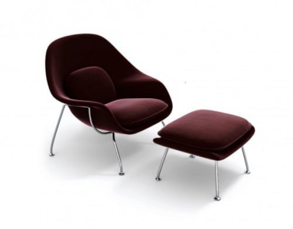 Fotel aksamitny z podnóżkiem Insp. Womb Chair