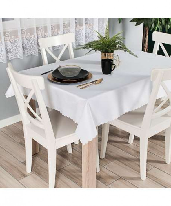 ALISA Obrus wodoodporny, 140x260cm, kolor biały 001 004769/000/C01/140260/1