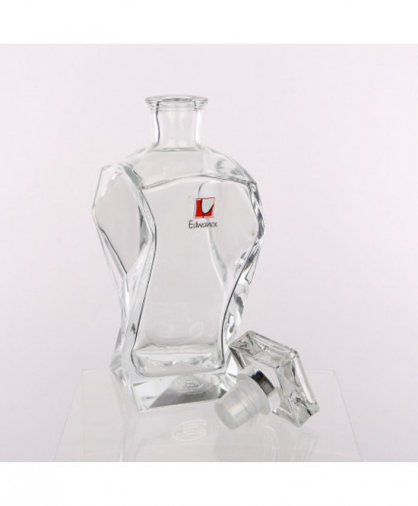 Karafka do whisky / wina Edwanex łamana 750 ml
