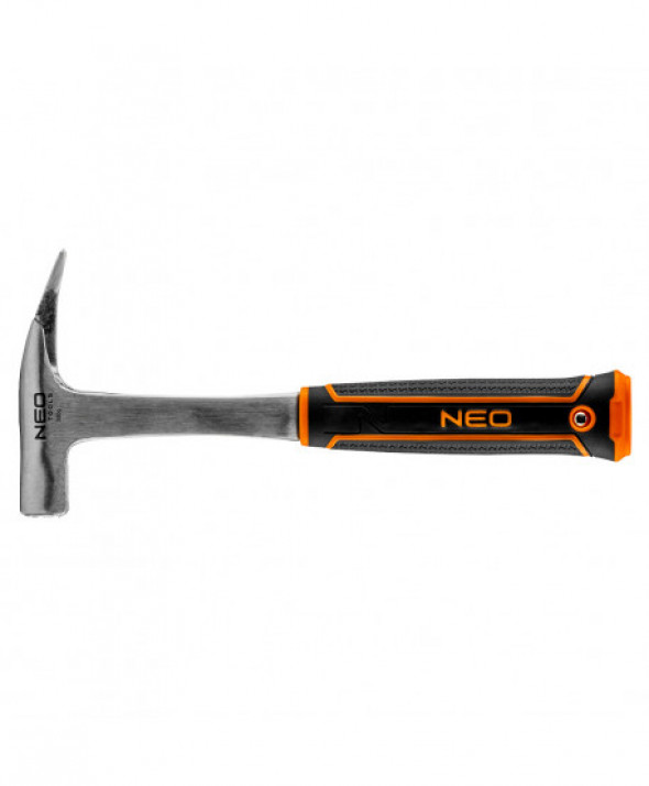 Młotek ciesielski 300 g, monolityczna konstrukcja