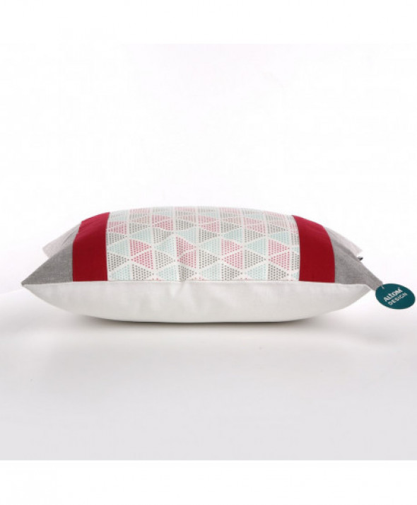 Poszewka na poduszkę bawełniana dekoracyjna Trójkąty dek. II 30 x 50 cm