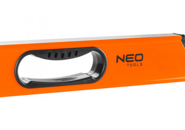 Poziomnica aluminiowa z uchwytem, 3 libelle, frezowane powierzchnie miernicze, 80 cm