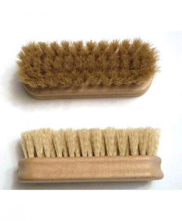 SZCZOTKA DREWNIANA DO OBUWIA(97/44)