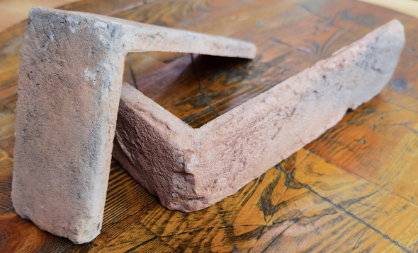 Narożnik Ceglany Brześć Litewski Mix Stare Cegły – Płytki stylizowane na starą cegłę