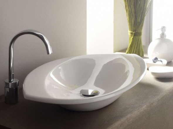 Umywalka nablatowa Bathco Flora 4021 @ ^