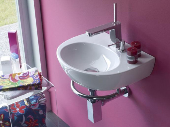 Umywalka podwieszana Bathco Alhambra/D z dozownikiem i relingiem 45x33cm 4910/D