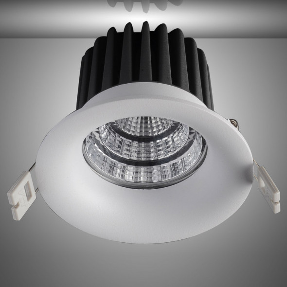 Italux Ferguson TS03112 9W 990LM 3000K S.WH oprawa sufitowa podtynkowa 1x9W LED biały