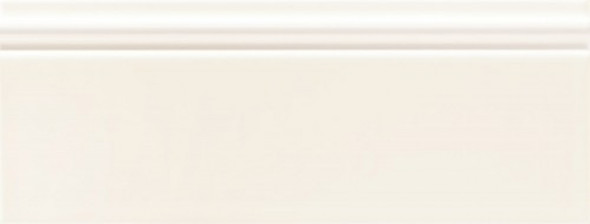 Tubądzin Royal Place white 1listwa 29,8x11,5 G.1