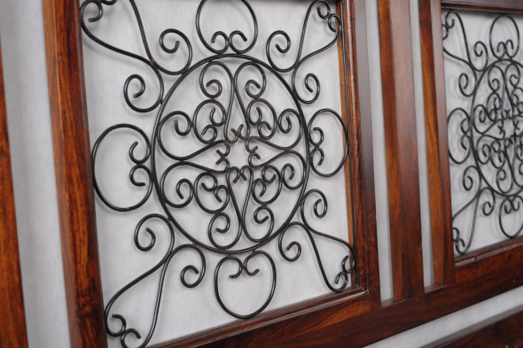 Proste łóżko z metaloplastyką MET-08 - Kolekcja METALWORK