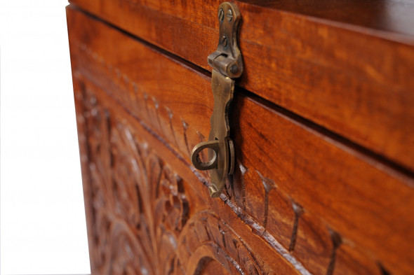 Skrzynia rzeżbiona z litego drewna CRVD 216 -100 cm -Kolekcja Carved