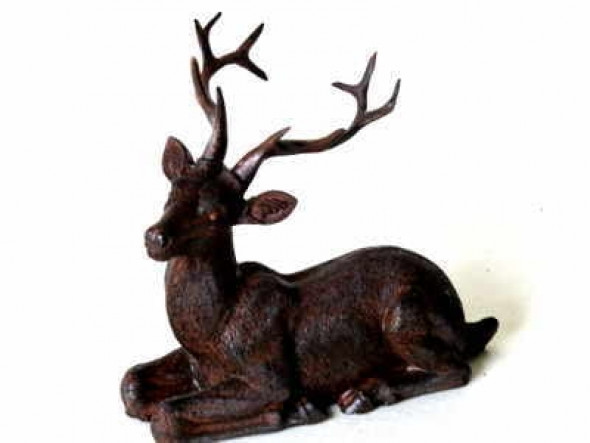 Figurka leżącego jelenia POLY BROWN