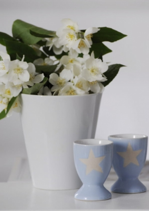 Kieliszek na jajko w kolorze niebieskim BLUE STAR