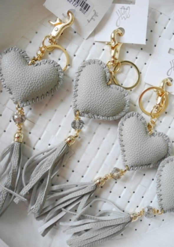 Przywieszka do torebek lub kluczy serce HEART