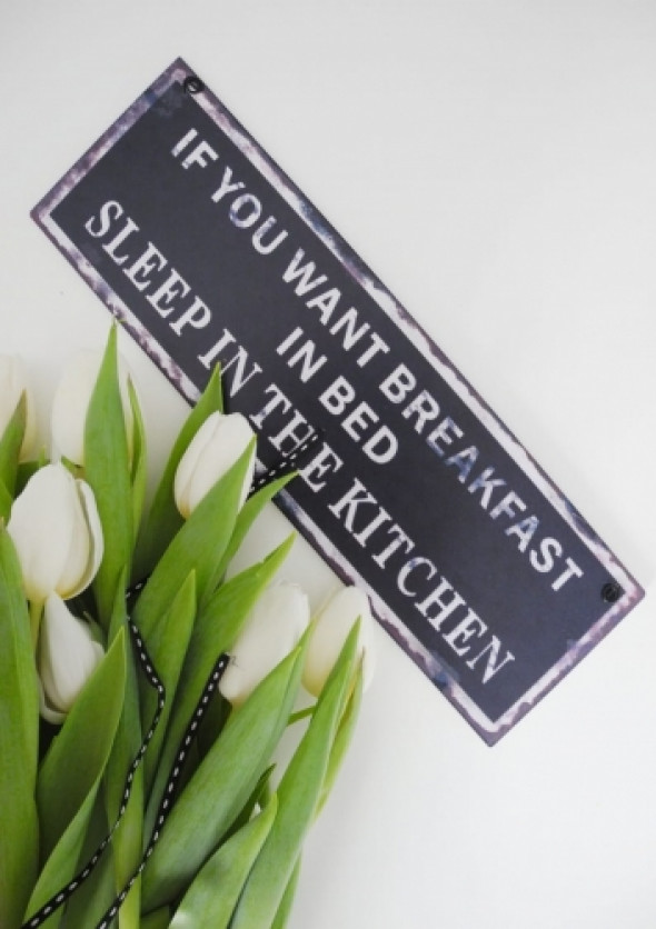 Szyld metalowy niebieski BREAKFAST