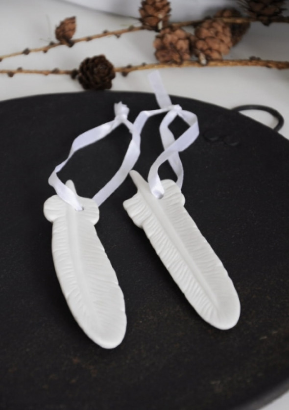 Zawieszki porcelanowe w kształcie pióra FEATHER (2szt)