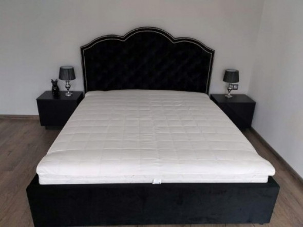 Łóżko tapicerowane CAROLENA 160/200 z pojemnikiem