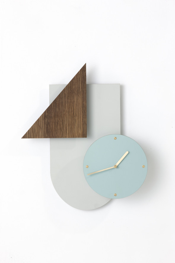 Skandynawski zegar ścienny Wall Wonder różowy