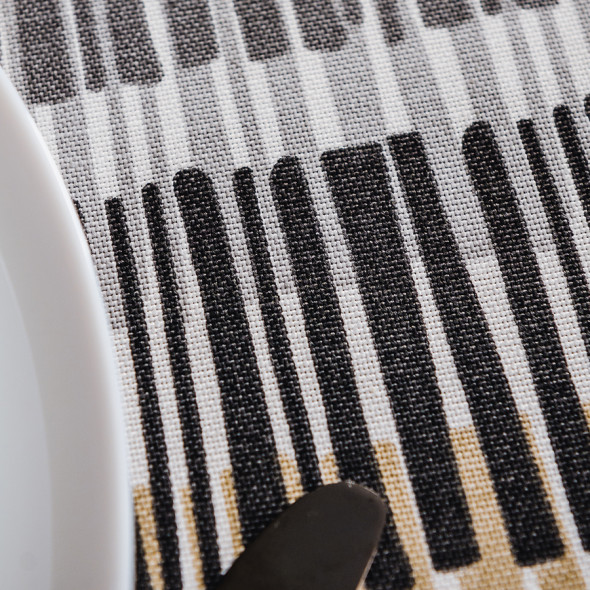 Serweta wodoodporna PRĘGI - 85x85 cm - odcienie szarości i brązu