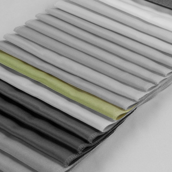 Tkanina zasłonowa typu tafta 015275-041 - wysokość 300 cm - pistacjowa