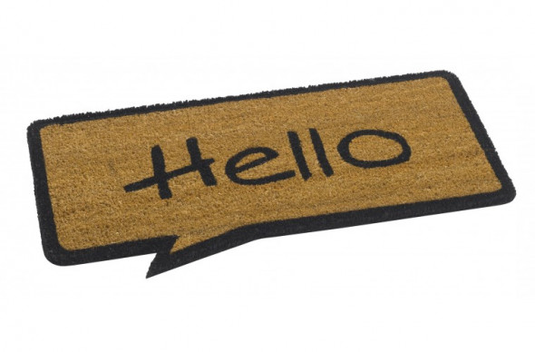 wycieraczka z napisem hello